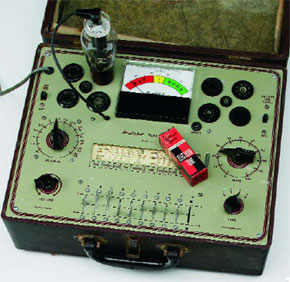 Testeur de tubes Heathkit TC-2P