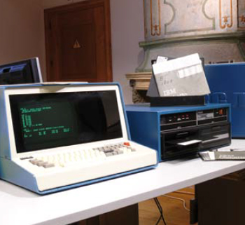 Système de développement RCA Cosmac IV CDP18S008 (1978)